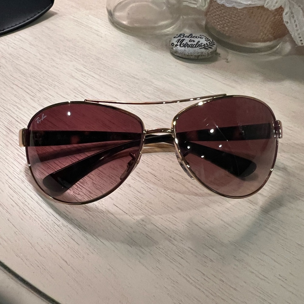 NWOT RAY BAN ARISTA BROWN GRADIENT SUNGLASSES RB3386